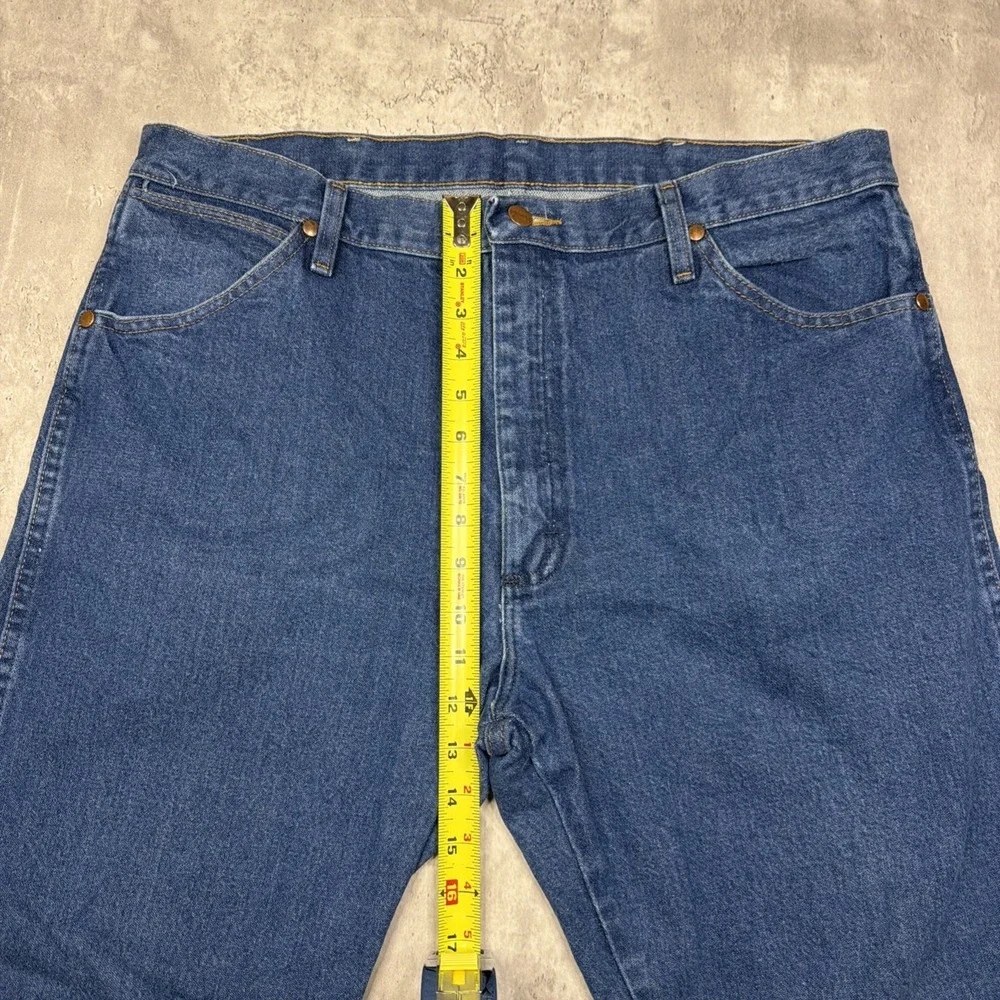 Wrangler 13MWZ Cowboy Cut Jeans Mens 38x30 Blue Denim Western Workwear VTG USA